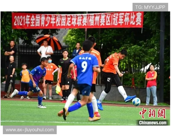 追梦绿茵赛场热血青春实况足球少年激情燃动荣耀之路